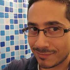 Desmond Baker (@Desmond_Baker)