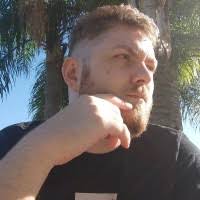 500+ perfis com “Kellermann”