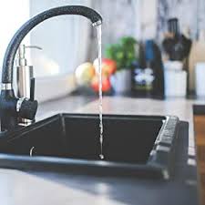 This danish designer inspired me to use leather handles on my kitchen cupboards after i saw in a magazine that she had done the… kitchen cabinets and counters for remarkable kitchen | architecture & home decorating ideas. Kitchencraft Kc2bk16 Springform Cake Tin With Loose Base And Non Stick Coating 20 5 Cm Silver Amazon Co Uk Home Kitchen