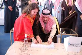 معالم مميزة بالقرب من مطار الملك خالد الدولي (ruh). Ù…Ø·Ø§Ø± Ø§Ù„Ù…Ù„Ùƒ Ø®Ø§Ù„Ø¯ Ø§Ù„Ø¯ÙˆÙ„ÙŠ Ø§Ù„ØµÙØ­Ø© Ø§Ù„Ø±Ø¦ÙŠØ³ÙŠØ©