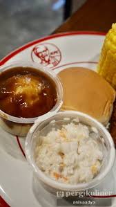 Open oder jagung rebus bersoskan chesee seketul kecik rm1.pasti terangkat punya rugi tak mencubainya sendiri. Kfc Melawai Lengkap Menu Terbaru Jam Buka No Telepon Alamat Dengan Peta