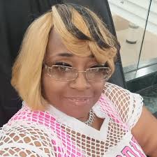 Happy birthday from queen bs nails