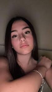 Amélie Klein in people