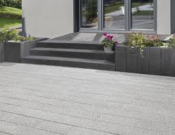 3819 Planolith Stufen Palisaden Pflaster 01 725 Jpeg 725560 3819 Planolith Stufen Palisaden Pflaster 01 7 In 2020 Gartengestaltung Ideen Vorgarten Steinmauer Garten