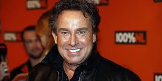 And that it sticks to my name is. Marco Borsato Bekent Affaire Met Pianiste Story