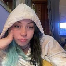 Misty Dill's Instagram, Twitter & Facebook