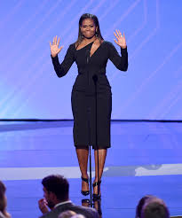 Michelle obama is dropping all sorts of fun nuggets as she continues her book tour. Michelle Obama Wears Cushnie Et Ochs Dress To The 2017 Espy Awards Allure