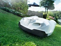 Husqvarna Automowers Grasmaaiers Nieuws Grasmaaiers Grasmaaier Tuintegels