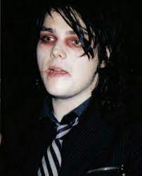 Pin On Gerard Way