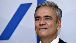 Wie das wall street journal und die nachrichtenagentur bloomberg berichten, wird jain hatte 1995 bei der deutschen bank angeheuert und dort zunächst das äußerst lukrative investmentbanking geführt, bevor er 2012. Neuer Job Fur Anshu Jain Hierhin Wechselt Der Ex Deutschbanker N Tv De