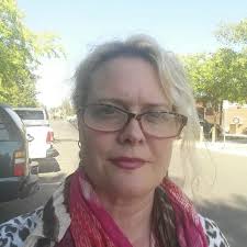 Clovis PD spokesperson Janet Stoll Lee says the 2 suspects in the  Williw/Alluvial home invasion got away. They wore hoodies, masks &  bandanas. The stolen jewelry & other items were recovered, along ...