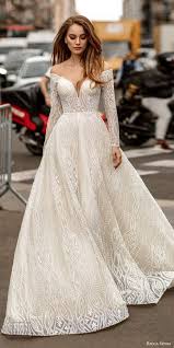 Show off your legs in one. Dream Wedding Dresses Lace Dresses Navy Lace Skater Dress Casual Outfi Grizzlehair