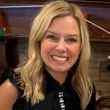 After a challenging year full of networking, volunteering, part time jobs,  applying and interviewing for full time jobs, I am grateful and overjoyed  to share that I have accepted a position within… |