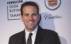 Carlos loret de mola alvarez, periodista en tv, radio y periódico despierta con loret el noticiero matutino que conduce tiene una audiencia de millones de personas al día en méxico. Carlos Loret De Mola Es Senalado Otra Vez Como Lordmontaje Y Es Tendencia En Twitter Am Queretaro