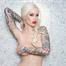 Best ink is an american reality competition series on oxygen that judges tattoo artists. Tattoo Uploaded By Alex Wikoff Sabina Kelley By Christian Saint Via Ig Sabinakelley Pinup Model Alternativemodel Showgirl Sabinakelley 304185 Tattoodo