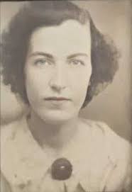 Mae Naylor's Instagram, Twitter & Facebook