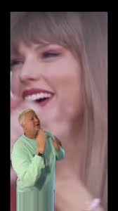 Travis Kelce Dancing to Boogie Shoes