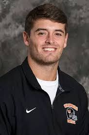 Logan Schrader's Instagram, Twitter & Facebook