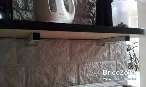 09h02 bonjour toujours dans mes travaux de maison je voudrais supprimer lancienne cuisine pour poser un plan de travail rejoingnant les 2 cots de la cuisine 260m. Fixer Un Plan De Travail Au Mur