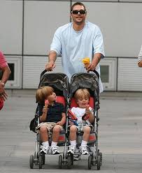 Britney's kids allegedly have a restraining order against jamie (picture: Pin On Britney Spears