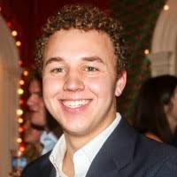 900+ "Scully" profiles