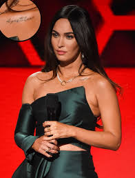 We will see what types of plastic surgeries megan fox. Megan Fox Debuts New Tattoo As Tribute To Beau Machine Gun Kelly