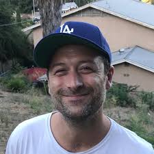 Henry Wolfe's Instagram, Twitter & Facebook