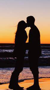 Couple Lovers Kissing Beach Sunset 4k Ultra Hd Mobile Wallpaper Couple Beach Couples Romantic Couple Images
