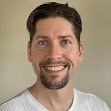 Peter Wehr's Instagram, Twitter & Facebook