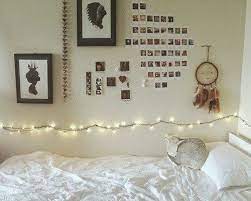 21 Things You Will See In Every College Dorm Room Small Room Bedroom Cool Dorm Rooms Dorm Inspiration
