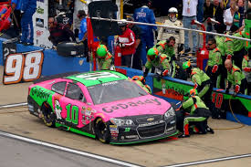 ● danica patrick was born on march 25, 1982 (age 39) in beloit, wisconsin, united states ● she is a celebrity race car driver ● her spouse is paul edward hospenthal (m. Nascar More Pit Crew Changes For Danica Patrick