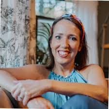 Sherry Spraggins's Instagram, Twitter & Facebook