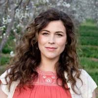 Jessica Mortimer's Instagram, Twitter & Facebook