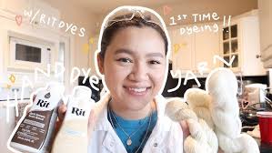 hand dyeing yarn for the first time w/ Rit Dyes, knitting swatches, full  process