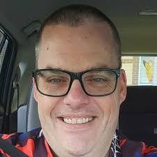 Carl Steed's Instagram, Twitter & Facebook