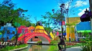 Devoyage bogor, wisata bogor rasa eropa. 10 Tempat Wisata Di Bogor Terbaru Yang Instagramable
