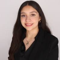 90+ perfiles de «Sabrina Salinas»