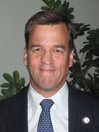 Jamie Hedlund's Instagram, Twitter & Facebook