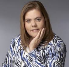 Folclor oaxaqueño protagoniza obra plástica de Doris Arellano