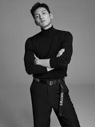 Add interesting content and earn coins. South Korean Actor Ji Chang Wook To Grace Clash De Cartier Pop Up In Singapore On 14 November