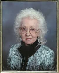 Mindy Frank's Instagram, Twitter & Facebook