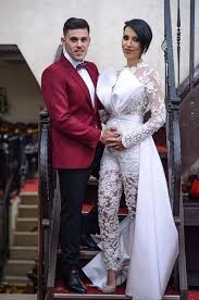 Bunicuţele din sectorul 5 nu vor mai fi amendate pentru că vând pătrunjel pe stradă. Cristian Popescu Piedone A Devenit Bunic Pentru A Treia OarÄƒ Ana Maria Fiica Lui A NÄƒscut O FetiÈ›Äƒ Click Mobile