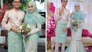 See more ideas about perkahwinan, bunga kahwin, baju perkahwinan. Inilah Jumlah Wang Hantaran Elfira Loy Pasti Buat Anda Tergamam Kisah Viral