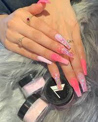 Kayagbayani On Instagram Poppin Pinks Valentinobeautypure Using 105 114 132 135 Use Code Pretty Acrylic Nails Cute Acrylic Nails Long Acrylic Nails