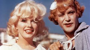 Some Like It Hot' Review: 1959 Movie | Hollywood Reporter