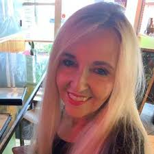 Constance Jett's Instagram, Twitter & Facebook