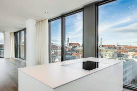 Hier gibt es ein buntes angebot an häusern und wohnungen. The Seven Tower Spektakulare 2 Zimmer Wohnung Mit Traumpanorama