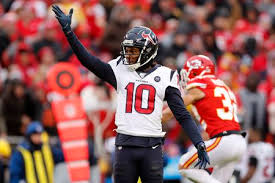 Patrick mahomes credited the buccaneers' defense for stifling the chiefs' vaunted offense, calling tampa bay the better team today. How To Watch Texans Vs Chiefs Nfl Week 1 Schedule Tv Channel Time Free Live Stream Syracuse Com