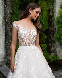 Lan ting bride® — individuelle designer hochzeitskleider & brautroben. 1001 Ideen Fur Atemberaubendes Hochzeits Make Up Hochzeitskleid Spitze Kleid Hochzeit Brautkleid Armellos