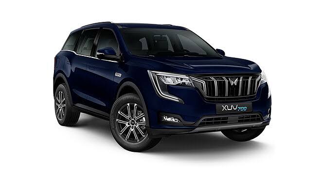 XUV 700 Car